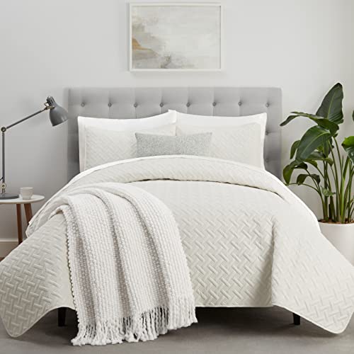 Serta ComfortSure Soft 3-Piece Full/Queen Quilt Bedding Set, Includes Bedspread/Coverlet and Pillow Shams, Bedding for All Seasons, Machine Washable, Ivory Serta