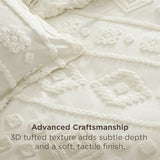 Bedsure Boho Tufted White Comforter King Size, GentleSoft™ 3 Pieces Boho Farmhouse Decor Bedding, Exquisite Shabby Chic Bedding for All Seasons, 1 Bed Comforter, 2 Pillow Shams, 104x90 Inches Bedsure