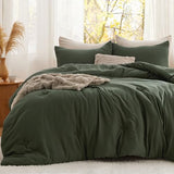 Bedsure King Size Comforter Set Olive Green, Soft Prewashed King Bedding, Quilted Comforter with Clover Design, Down Alternative Comforter for All Seasons, 3 Pieces Bed Set with 2 Pillow Shams Bedsure