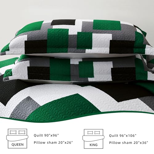 Tyrot 3 Piece Green Quilt Set Full/Queen Size Christmas Green Black Geometric Reversible Bedding Set Microfiber Lightweight Bedspread Coverlet with 2 Shams Modern Bed Cover for All Season, 90''x96'' Tyrot