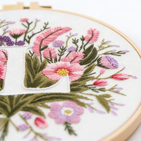 Zerzsy 7.87 '' Embroidery Kits Plant Flower Leaf English Letter Patterns for Beginners Adults, Easy to Learn Cross Stitch Kit for Home Office Decor Zerzsy