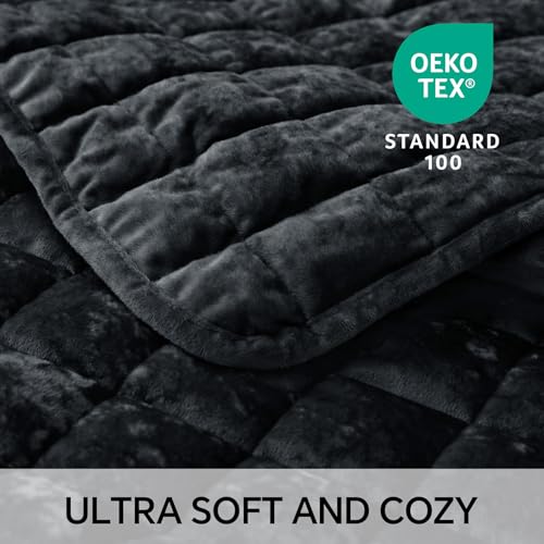 BEDELITE Velvet Quilt Set King Size - Luxury Velvet Comforter Bedding Set 3 Pieces, Soft Cozy Shiny Black Oversized Bedspread Coverlet for All Seasons with 2 Pillow Shams BEDELITE