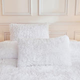 Andency Faux Fur White Comforter King Size, 3 Pieces Fluffy Fuzzy Plush Bedding Comforter Set (1 Shaggy Velvet Comforter & 2 Pillowcases), Soft Puffy Comfy Down Alternative Comforter Bedding Set Andency