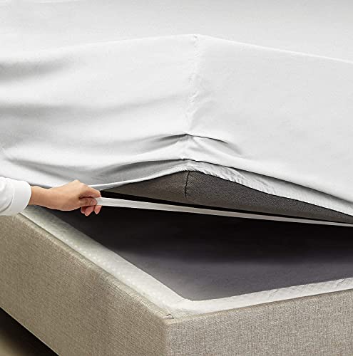 Clara Clark Stay Fitted Single Sheet, Fitted Sheet ONLY! Stay Fit on Mattress with Elastic Straps at Corners, Deep Pocket Fitted Sheet, Fits 18 to 24 Inch Mattress, Queen – Silver Light Gray Clara Clark