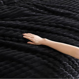 weigelia Black Comforter Full Set – Ultra Soft Plush Fleece Black Bed Set, Fluffy Warm Luxury Bedding Comforter with 2 Pillowcases, Cozy Heavy Warm Bed Set for Winter weigelia