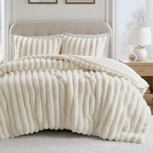 Madison Park Jasmine King Comforter Set, Luxurious Reversible Faux Fur Plush Ribbed Velvet Bedding, Fuzzy Thick Warm Winter Comforter, Super Soft Fluffy 3-Piece Set Ivory Madison Park