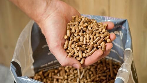 Camp Chef Competition Blend BBQ Pellets, Hardwood Pellets for Grill, Smoke, Bake, Roast, Braise and BBQ, 20 lb. Bag