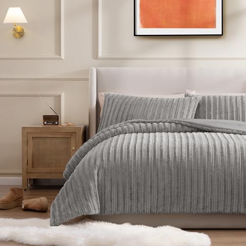 UGG Kenzie Comforter Set with 2 Pillow Shams Plush Faux Fur Bedding Soft Warm Down Alternative Comforter Washable Hypoallergenic Fluffy Blanket Set for Bedroom, King/California King Size, Seal UGG