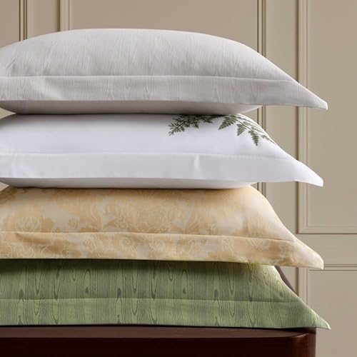 Martha Stewart - Queen Duvet Cover Set, Soft Cotton Blend Jacquard Bedding for Year Round, 3 Piece Bed Set with Matching Pillowcases (Vintage Damask Beige) Martha Stewart