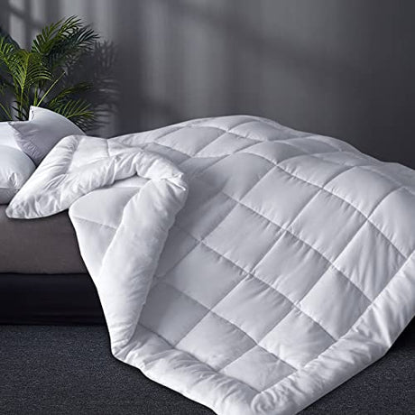 Moonsea Down Alternative Comforter Duvet Insert Queen Size White, Queen Size Blanket Duvet Insert with Corner Tab, Lightweight, All Season, Plush Siliconized Fiber Fluffy Filling - Box Stitched Moonsea
