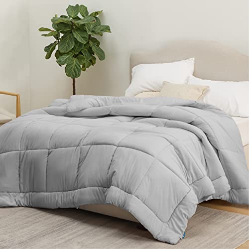 Bedsure Comforter Duvet Insert - Quilted Comforters Twin Size, All Season Duvet, GentleSoft Down Alternative Bedding, with 8 Tabs, Gifts for Women/Men, Light Grey, Twin 88 x 68 Inches Bedsure