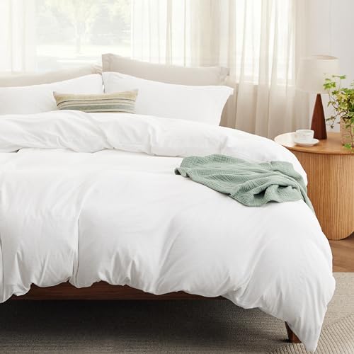 Bedsure Twin Size Duvet Cover with Fitted Sheet - 3 Pieces Prewashed Polyester Extra Soft Bedding Set, Includes 1 Duvet Cover 68''x90'' with Zipper Closure, 1 Pillow Sham, 1 Fitted Sheet, White Bedsure