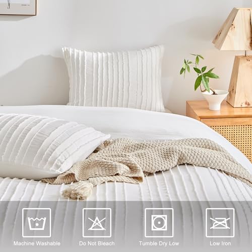 WARMDERN White Boho Duvet Cover Set Queen Size, Striped Textured Tufted Bedding Set, 3 Pcs Ultra Soft Washed Microfiber with Zipper Closure (Queen, White) WARMDERN