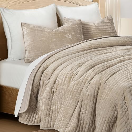 EVERGRACE Velvet Quilt Set Queen Size, Luxurious Soft Striped Channel Bedding Set, Lightweight Velvet Comforter for All Season, Oversized Bedspread Coverlet with 2 Matching Shams, Beige Taupe EVERGRACE