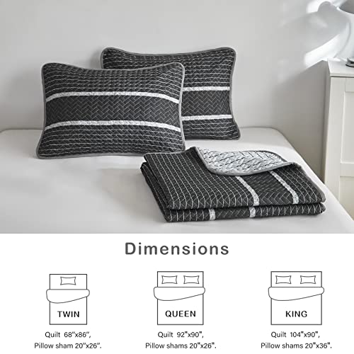 Flysheep Dark Grey Boho Quilt Set Full Queen Size, 3 Pcs White Striped on Gray Reversible Bedspread, Brushed Microfiber Coverlet for All Season, 1 Quilt + 2 Pillow Shams Flysheep