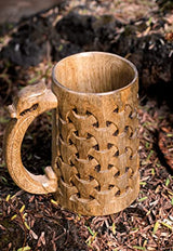 NORSE EMPIRE Premium Wooden Beer Mug 16Oz Chainmail Pattern 100% Handcrafted Beer Stein Wine accessories Viking Gifts Medieval Gift Sack Tankard Christmas Coffee Cups Vikings Mug Food Safe NORSE EMPIRE