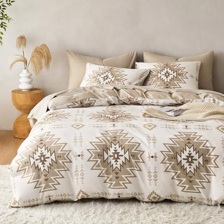 Wake In Cloud - Western Comforter Set, Boho Southwestern Rustic Farmhouse Style with Aztec Geometric Block Pattern, Soft Lightweight Bedding, 3 Pieces, Taupe Beige, Queen Size Wake In Cloud