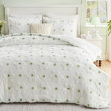 VIVILINEN Twin Comforter Set for Girls 2 Pieces Green Floral Twin Size Bedding Set Cute Comforter with Tufted Daisies Flowers, Lightweight Bed Set for Kids Teen Girls Women VIVILINEN
