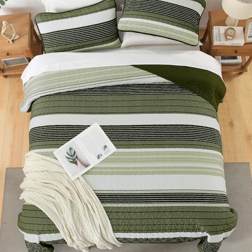 Quilt Set Queen Size Sage Green Striped Bedding Set 3 Piece Lightweight Bedspreads Coverlets Set Soft Microfiber Summer Striped Quilts With 2 Pillowcases All Season Patchwork Comforter Set 96"×90" Djoymock