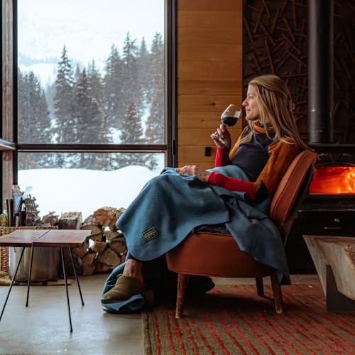Arcturus Bighorn 100% Virgin Wool Blanket | Heirloom-Quality Wool Bedding for Home & Cabin | Warm, Thick & Durable (Twin Size, Steel Blue) Arcturus