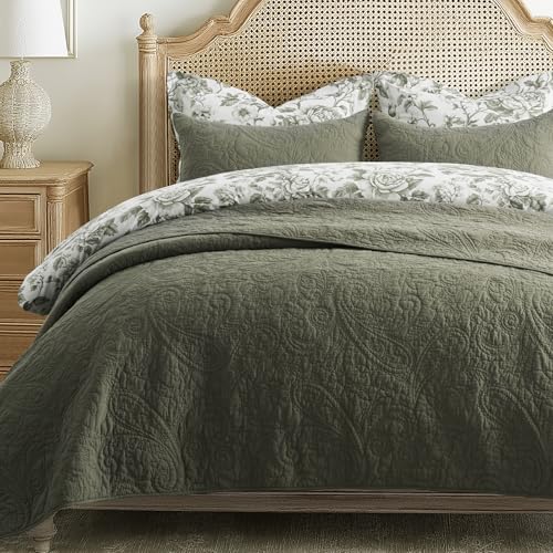 EVERGRACE 100% Cotton Paisley Quilt Set, Queen Size 3 Piece Set – Prewashed Lightweight Bedspread with 2 Shams, Soft & Breathable Coverlet for All-Season Comfort, Olive Green EVERGRACEHOME