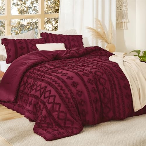 Bedsure Tufted Boho Comforter Set King Size - Burgundy Boho Bed Set, GentleSoft™ 3 Pieces Farmhouse Shabby Chic Embroidery Bedding, Gifts for Woman, Soft Jacquard King Comforter for All Seasons Bedsure