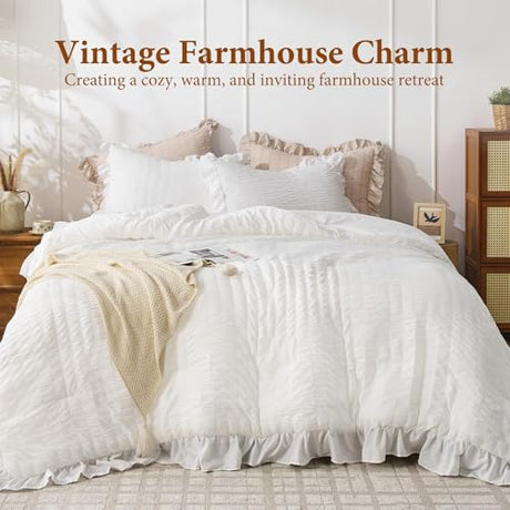 JOLLYVOGUE White Twin Size Comforter Set, 2 Pieces Seersucker Lightweight Fluffy Bedding Set, Twin Ruffle Comforter, All Season Soft Microfiber Shabby Chic Bed Set JOLLYVOGUE