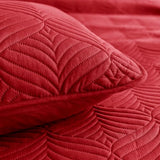 Whale Flotilla Extra Soft Twin Quilt Bedding Set, Lightweight Red Bedspreads Quilts Twin Size with Modern Pattern, Reversible 2-Piece Coverlet with 1 Pillow Shame for All Seasons Whale Flotilla