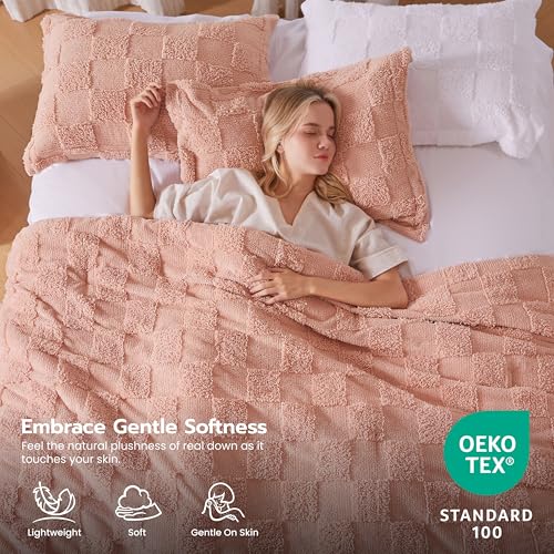 Joiedomi Tufted Full Size Comforter Set, 3 Pieces Coral Pink Boho Full Bedding Set with 1 Plaid Geometric Comforter and 2 Pillow Shams, Checkered Bed in a Bag for All Seasons Joiedomi