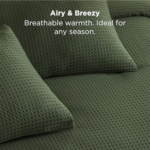 Bedsure Waffle Comforter Set Queen, Soft and Breathable Dark Green Bedding Comforter Set, 3 Pieces, 1 Waffle Weave Comforter (90"x90") and 2 Pillowcases (20"x26") Bedsure