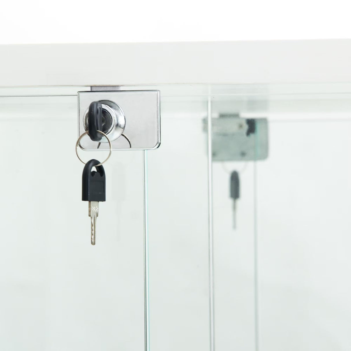 Mcltopz 5 Shelves Glass Display Cabinet with Bluetooth LED Light Strip, 2-Door Floor Standing Curio Cabinet with Universal Wheel&Lock&Mirror Back Panel, White Glass Bookshelf for Collections, Wood Top Mcltopz