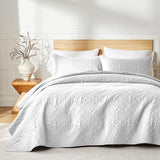 akkialla King/Cal King Quilt Bedding Set for All Seasons,Lightweight White Bedspreads King Size,Modern Style Microfiber Soft Floral Pattern Coverlet Set(1 Quilt,2 Pillow Shams) akkialla