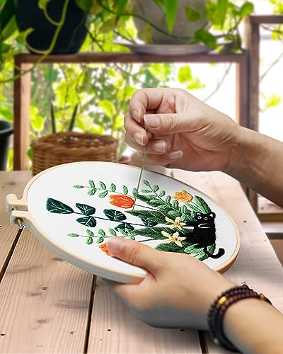 TINDTOP Embroidery Kit for Adults, Embroidery Kit for Beginners Include Embroidery Cloth Hoops Threads for Craft Lover Hand Stitch with Embroidery Skill Techniques (Black Cat) TINDTOP