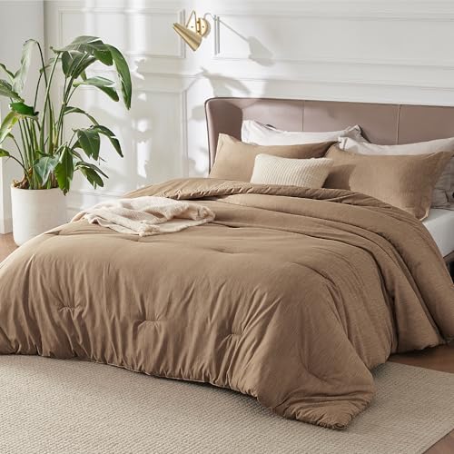 Bedsure Queen Comforter Set - Brown Soft Bedding for All Seasons, Cationic Dyed Bed Set, 3 Pieces, 1 Queen Size Comforter (90"x90") and 2 Pillow Shams (20"x26"+2") Bedsure