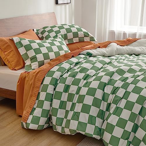 Bedsure Comforter Set Queen Size - Checkered Bedding Comforter Set for Boys, 3 Pieces, 1 Soft Green Comforter and 2 Pillow Shams Bedsure