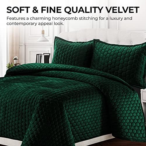 Tribeca Living Lugano Oversized Velvet Quilt Set - All Season, Extra Large, 3 Piece Queen Size Comforter Set with 2 Pillow Shams in Emerald Green Honeycomb Pattern 260GSM Tribeca Living