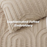 Bedsure Boho Tufted Khaki Comforter King Size, GentleSoft™ 3 Pieces Boho Farmhouse Decor Bedding, Arch Shabby Chic Bedding for All Seasons, 1 Bed Comforter, 2 Pillow Shams, 104x90 Inches Bedsure