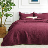 Love's cabin California King Size Quilt Bedding Set Burgundy Bedspreads - Cal King Lightweight Bedspread Comforter - Coin Pattern Coverlet for All Season - 3 Pieces (1 Quilt, 2 Pillow Shams) Love's cabin