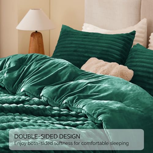 BEDELITE Fleece Twin Comforter Set -Super Soft & Warm Fluffy Dark Green Bedding, Luxury Fuzzy Heavy Bed Set for Winter with 1 Pillow case