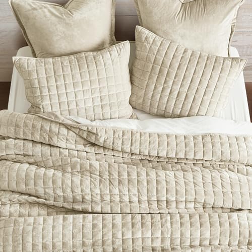 RECYCO Luxury Velvet Quilt Set King Size Bedding Sets, Ultra Soft Velvet Comforter Set, Lightweight Channel Box Stitch Oversized Bedspread Coverlet for All Season, with 2 Shams, Beige RECYCO