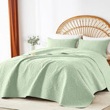 WURUIBO Light Green Quilt Set Twin Size, Embossing Microfiber Bedspreads with Pillow Sham, Ligthweight Breathable Thin Coverlet, Reversible Bedding Set for All Season (1 Quilt, 1 Pillow Sham) WURUIBO