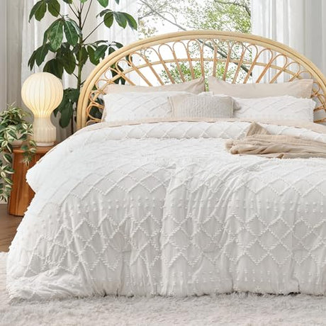 Bedsure Full Comforter Set - White Comforter, Boho Tufted Shabby Chic Bedding for Kids, 3 Pieces Vintage Farmhouse Bed Set for All Seasons, Fluffy Soft Bedding with 2 Pillow Shams Bedsure