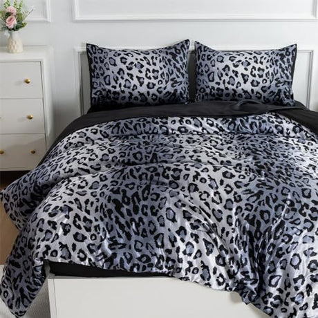 A Nice Night Leopard Printed，Silver Grey Satin Silky Soft Quilt Sexy Luxury Super Soft Microfiber Comforter Quilt Bedding 5PCS Comforter Set, Light Weighted (Silver, Queen(88-by-88-inches)) A Nice Night