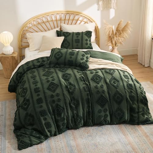 Bedsure Boho Tufted Green Comforter Set Queen Size, GentleSoft™ 3 Pieces Boho Farmhouse Decor Bedding, Exquisite Shabby Chic Bedding for All Seasons, 1 Bed Comforter, 2 Pillow Shams, 90x90 Inches Bedsure