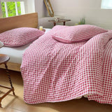 NSNLGSGC Red Gingham Twin Quilt Set, Soft Pre-Washed Microfiber Red Plaid Twin Bedspread, Lightweight Checked Summer Quilt, Grid Bedding Coverlets for All Seasons (Includes 1 Quilt, 1 Pillow Sham) NSNLGSGC