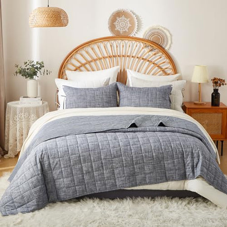 softpage Navy Quilts Queen Size， Cotton Bedspreads Queen Size，3-Pieces Queen Quilt Set with Blue Stripe Bedding Coverlet Light Weight Quilted Blanket with 2 Pillow Shams softpage