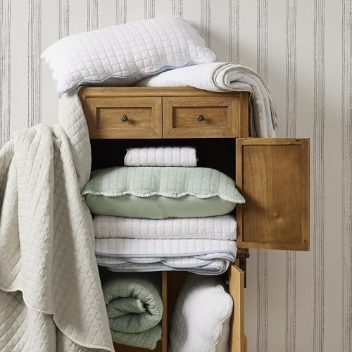 WDCOZY Sage Green Twin Size Quilt Bedding Set, Seafoam Scalloped Farmhouse Country Rustic Lightweight Soft Coverlet for All Season, Cute Cozy Kantha Pick Stitch Bedspread, 1 Pillow Shams WDCOZY