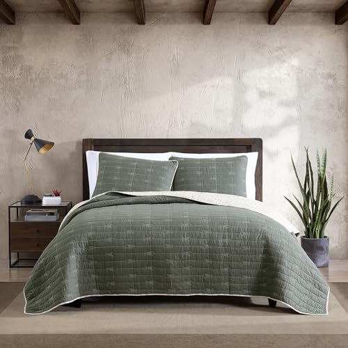 Eddie Bauer - Queen Quilt Set, Reversible Cotton Blend Bedding with Lightweight Feel, 3 Piece Bed Set with Matching Pillowcases (Troutdale Green) Eddie Bauer