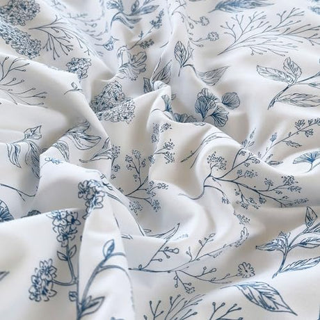 EAVD Queen Comforter Set White and Blue Floral Bedding Set for Women Soft Microfiber 3-Piece Vintage Garden Floral Comforter Set with 2 Pillowcases Botanical Bedding Set for All-Season EAVD