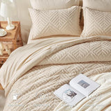 Zzlpp Queen Comforter Set 7 Pieces, Beige Bed in a Bag Queen Size, Tufted Boho Bedding Set with 1 Comforter, 2 Pillow Shams, 2 Pillowcases, 1 Flat Sheet, 1 Fitted Sheet Zzlpp